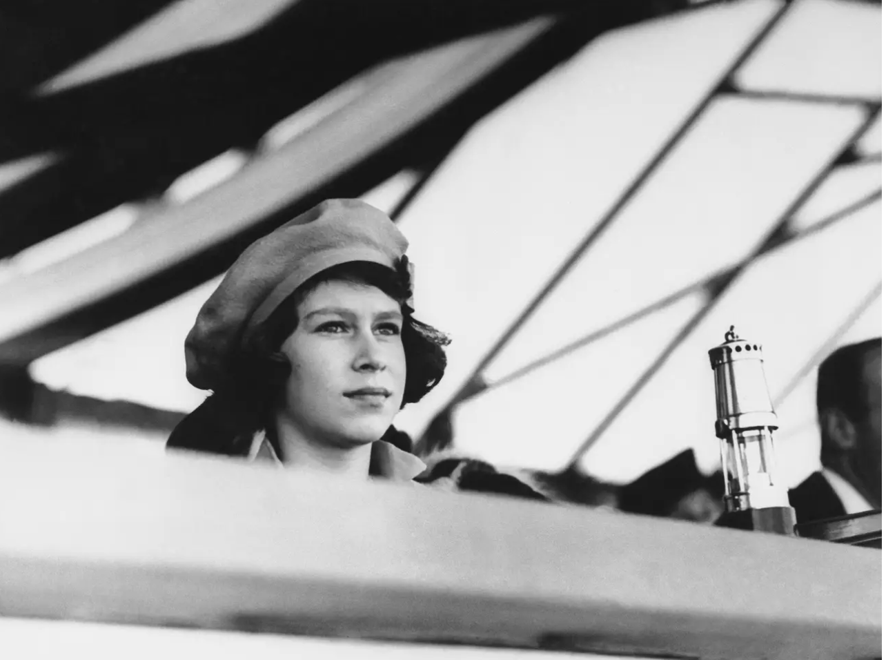 1942