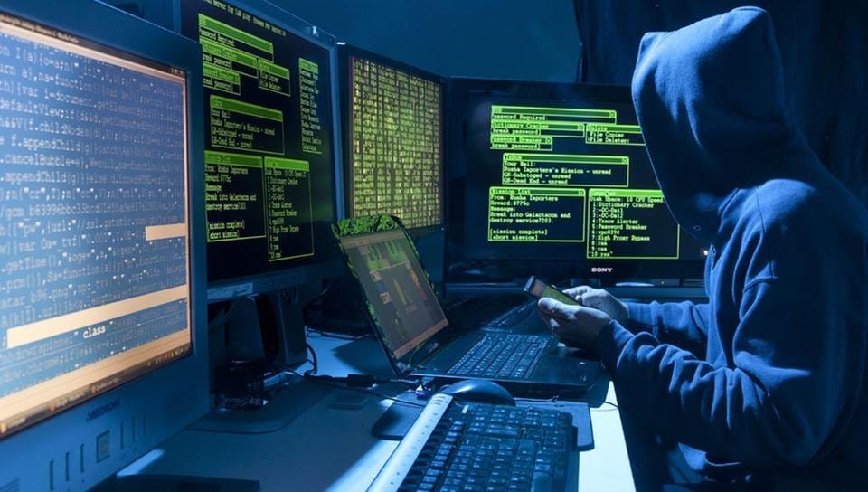 Microsoft рассказала об атаках хакеров Fancy Bear на аналитические центры в Европе