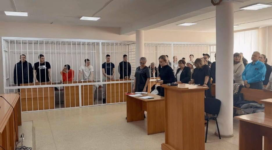 94 приговора в месяц по делам о «терроризме» выносят в России. Это в 3,5 раза больше, чем в 2021 году